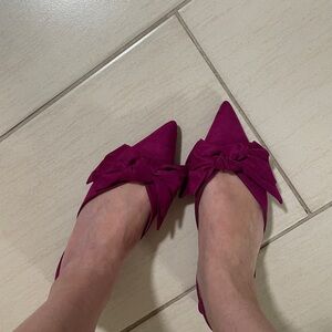 Zara Magenta Pointed-Toe Flats with Bow Detail